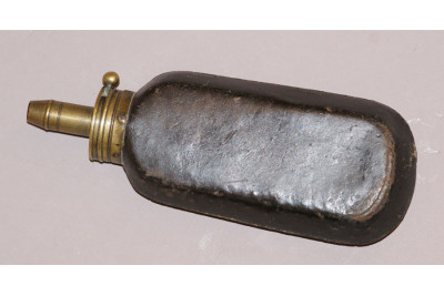 A large Early 19th Century Leather Bodied Sykes Powder Flask