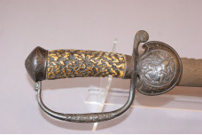 A Fine English Late 17th Century Saw-back Hunting Hanger
