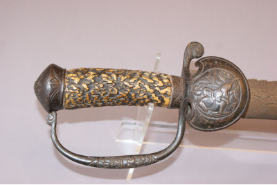 A Fine English Late 17th Century Saw-back Hunting Hanger